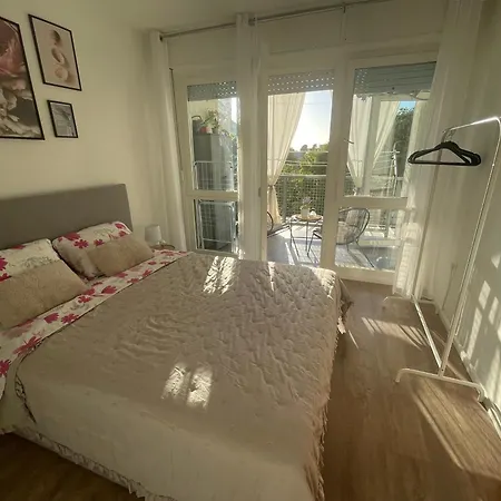 Iva Apartamento *